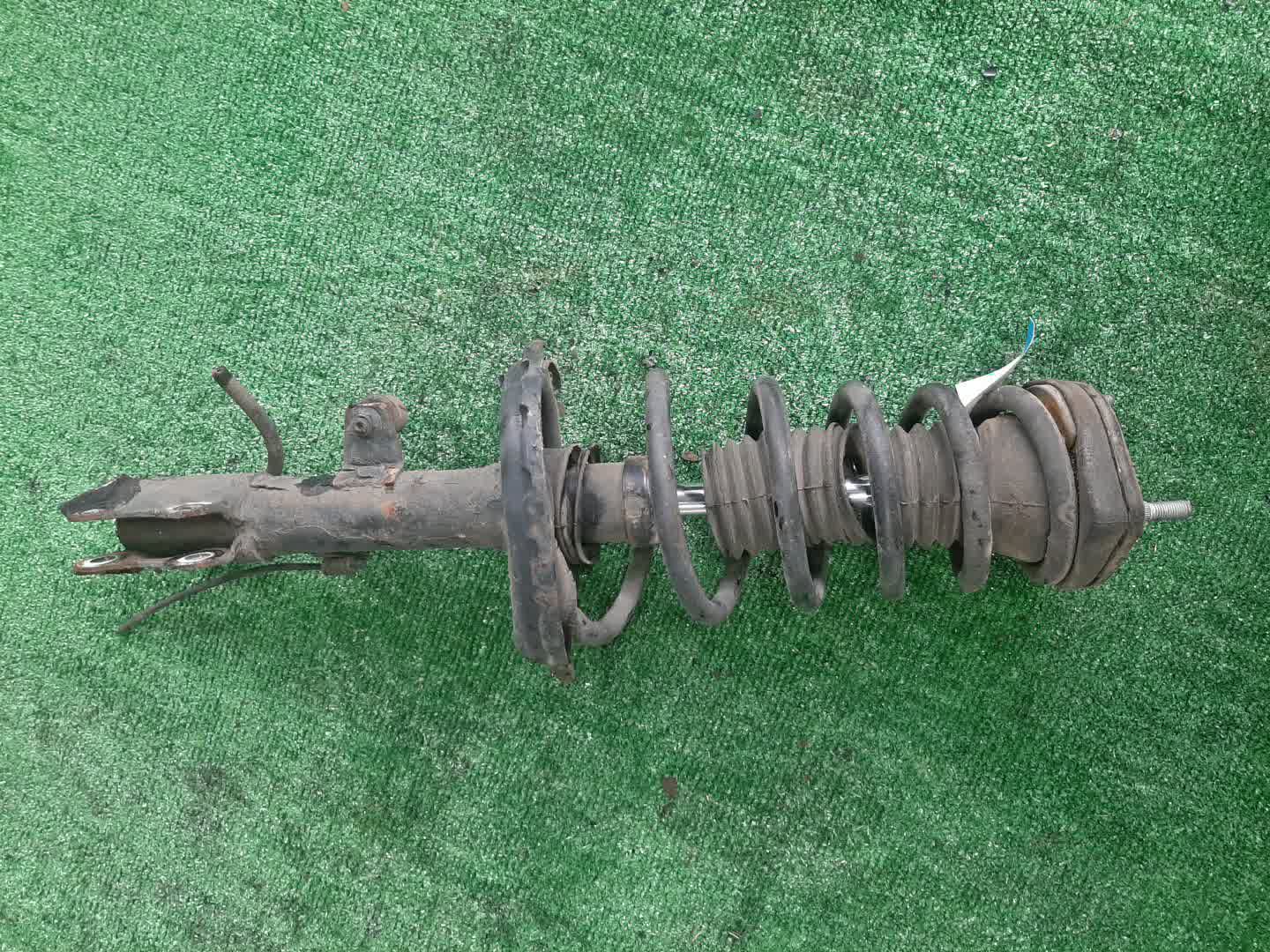 Стойка правая задняя  TOYOTA HARRIER, RX350, RX300, RX330, RX400H MCU35W, GSU35W, ACU35W, MHU38W,  1MZ-FE, 2GR-FE, 2AZ-FE, 3MZ-FE 1 ракурс