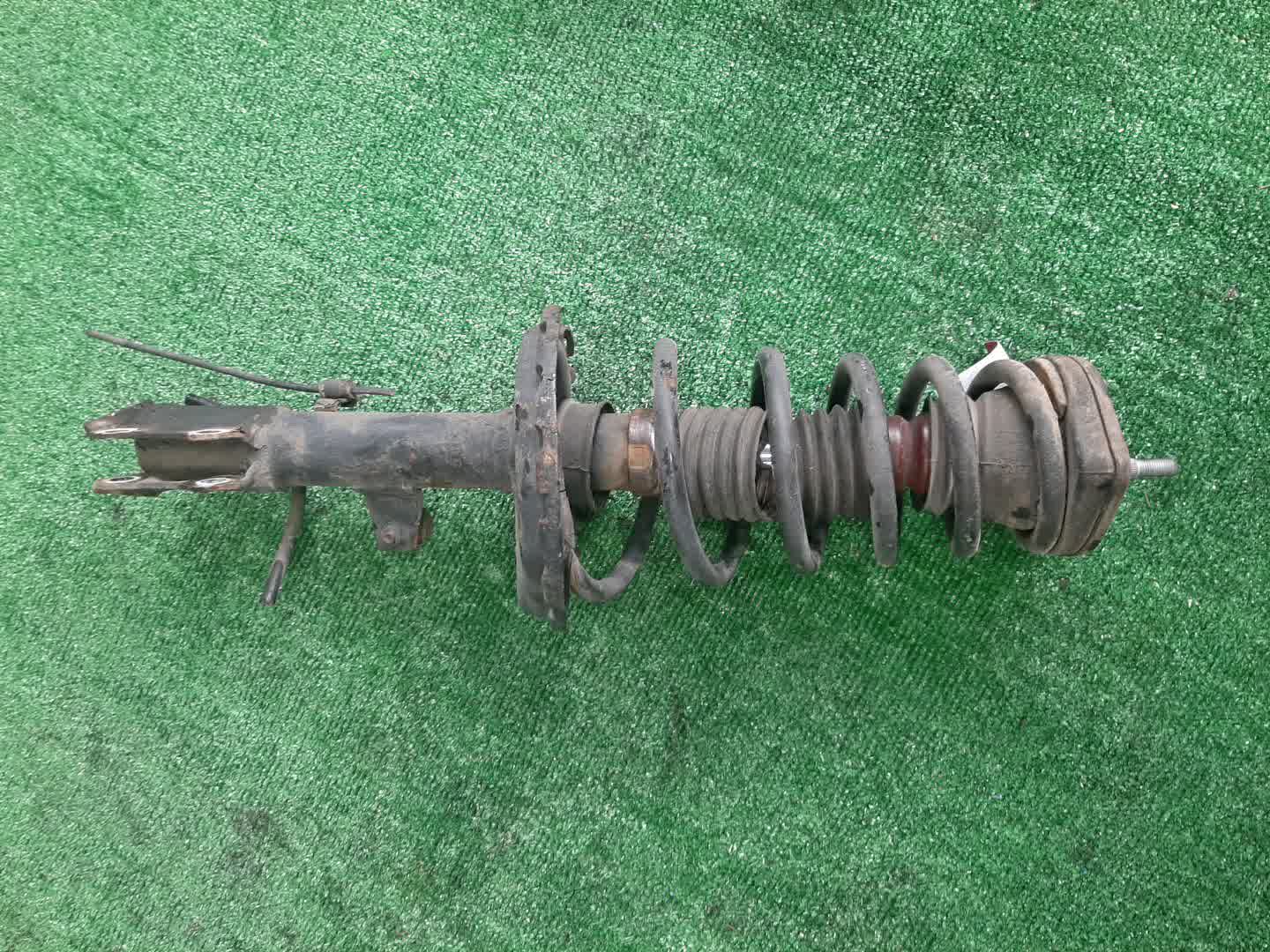 Стойка левая задняя  TOYOTA HARRIER, RX350, RX300, RX330, RX400H MCU35W, GSU35W, ACU35W, MHU38W,  1MZ-FE, 2GR-FE, 2AZ-FE, 3MZ-FE 1 ракурс