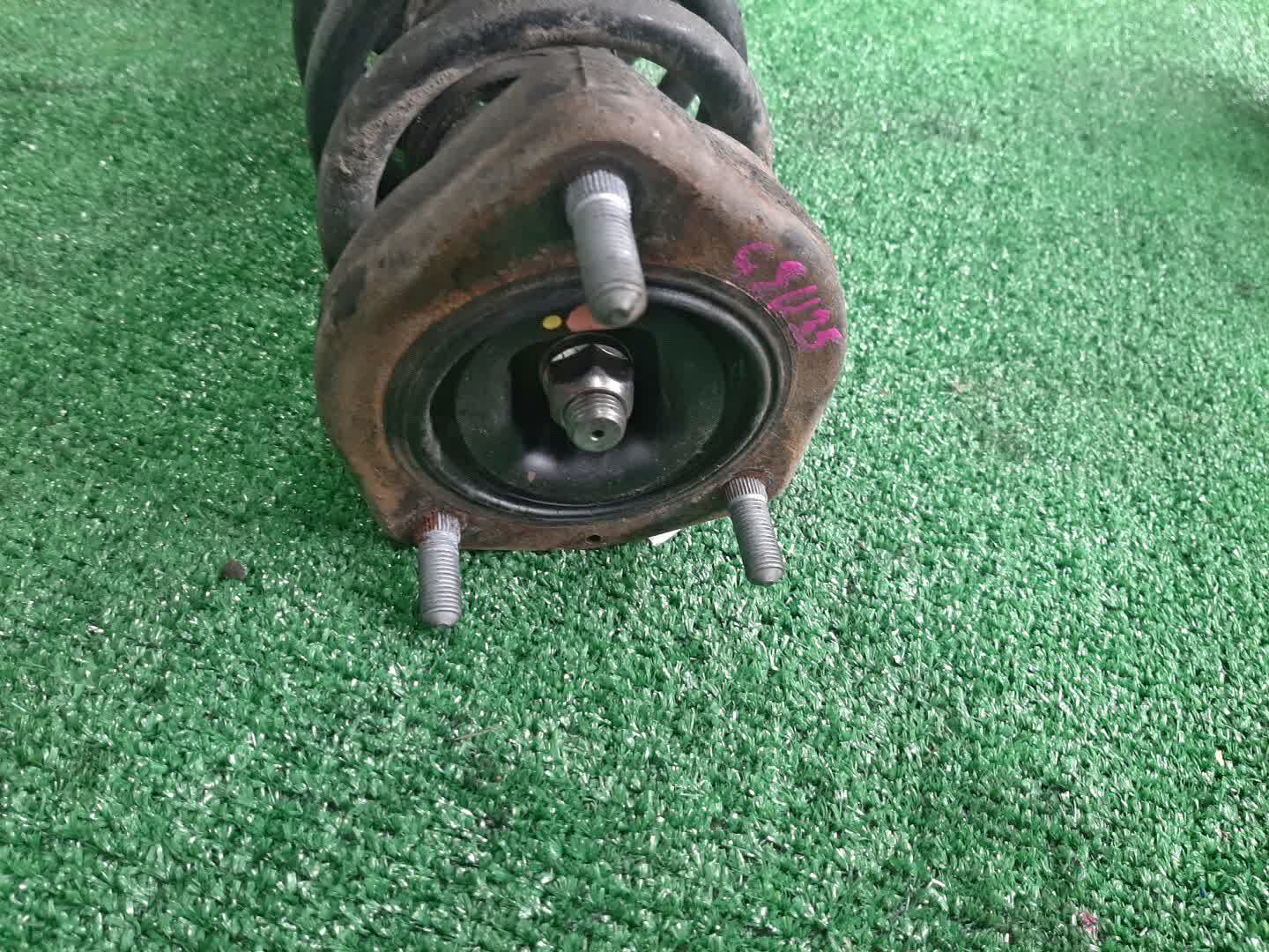 Стойка левая задняя TOYOTA HARRIER, RX350, RX300, RX330, RX400H MCU35W, GSU35W, ACU35W, MHU38W,  1MZ-FE, 2GR-FE, 2AZ-FE, 3MZ-FE 2 ракурс
