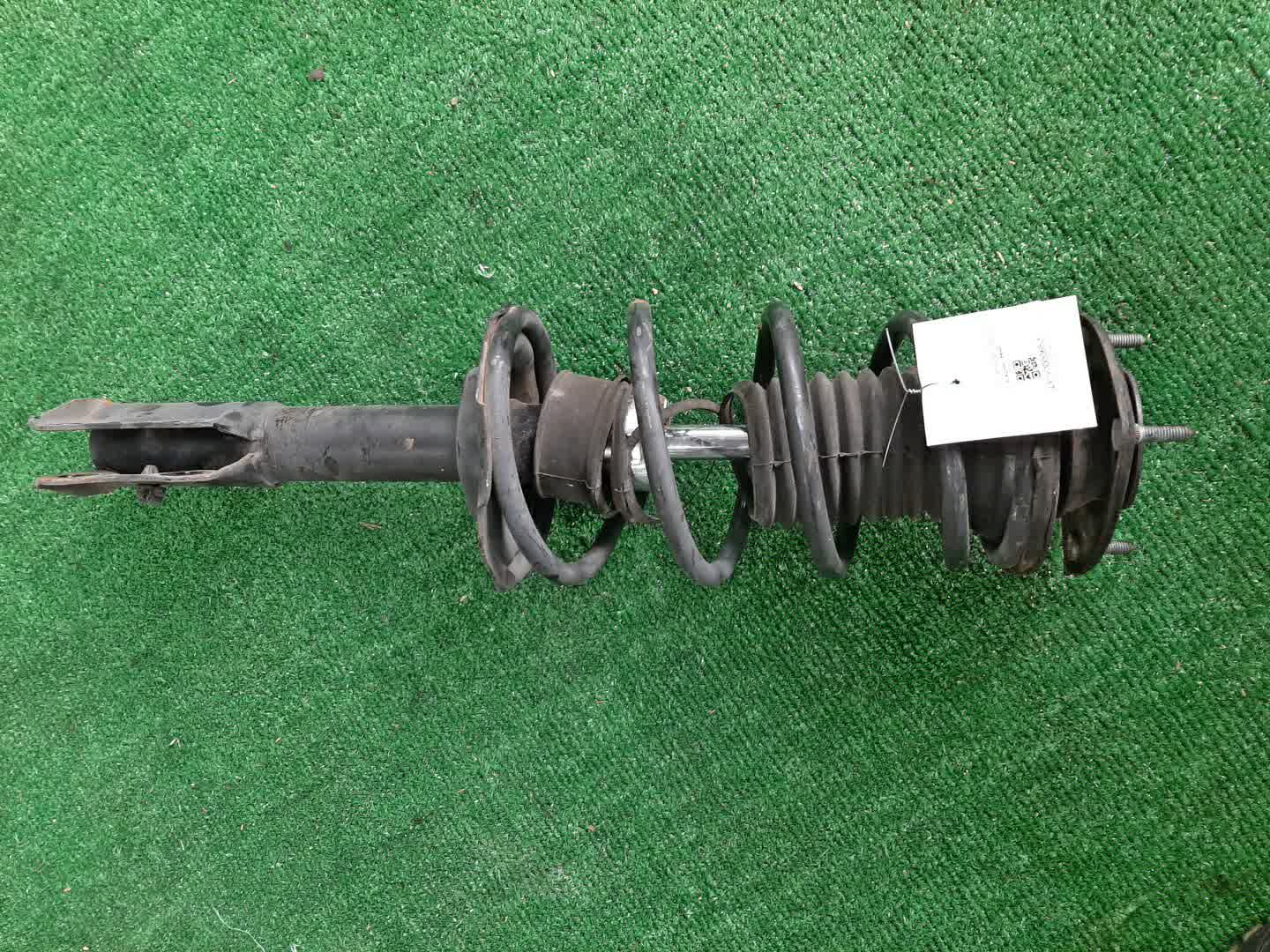 Стойка левая передняя TOYOTA FUNCARGO, IST, PLATZ, RAUM, VITZ, WILL VI, PROBOX, BB, PORTE, SUCCEED, WILL CYPHA NCP20, NCP21, NCP60, NCP61, NCP12, SCP11, NCZ20, SCP10, NCP10, SCP13, NCP13, NCP19, NCP51V, NCP58G, NCP50V, NLP51, NCP52V, NCP30, NCP31, NC Стойка левая передняя TOYOTA FUNCARGO, IST, PLATZ, RAUM, VITZ, WILL VI, PROBOX, BB, PORTE, SUCCEED, WILL CYPHA NCP20, NCP21, NCP60, NCP61, NCP12, SCP11, NCZ20, SCP10, NCP10, SCP13, NCP13, NCP19, NCP51V, NCP58G, NCP50V, NLP51, NCP52V, NCP30, NCP31, NC
