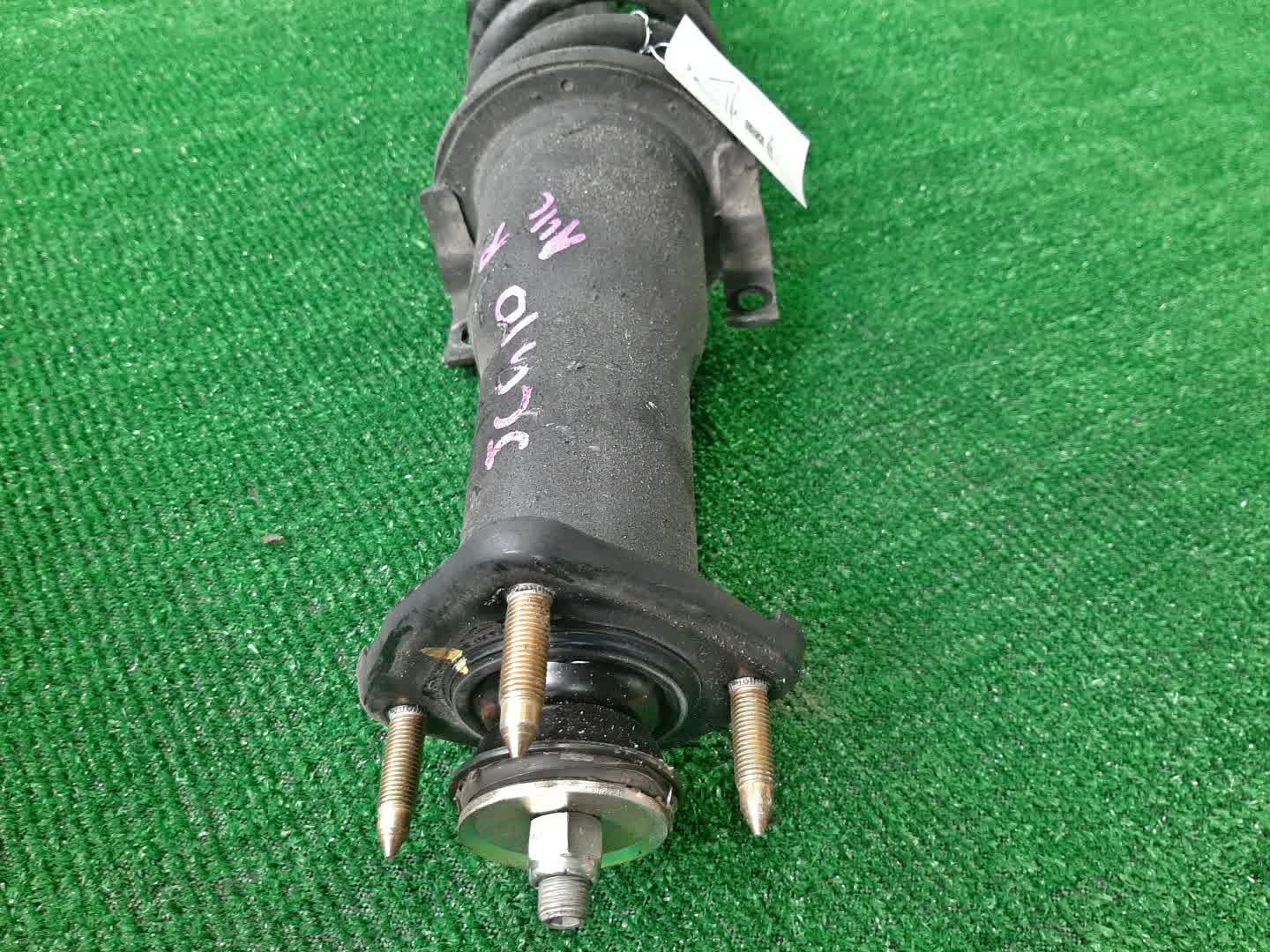 Стойка правая задняя TOYOTA BREVIS, CROWN, PROGRES, ALTEZZA, VEROSSA, MARK II JCG10, JCG11, JCG15, GS171, JZS175, JZS171, JZS173, JZS179, JKS175, GXE10, SXE10, JCE10, GXE15, JCE15, GX110, JZX110, GX115, JZX115 1JZ-FSE, 2JZ-FSE, 1G-FE, 1JZ-GE, 2JZ-GE, Стойка правая задняя TOYOTA BREVIS, CROWN, PROGRES, ALTEZZA, VEROSSA, MARK II JCG10, JCG11, JCG15, GS171, JZS175, JZS171, JZS173, JZS179, JKS175, GXE10, SXE10, JCE10, GXE15, JCE15, GX110, JZX110, GX115, JZX115 1JZ-FSE, 2JZ-FSE, 1G-FE, 1JZ-GE, 2JZ-GE,