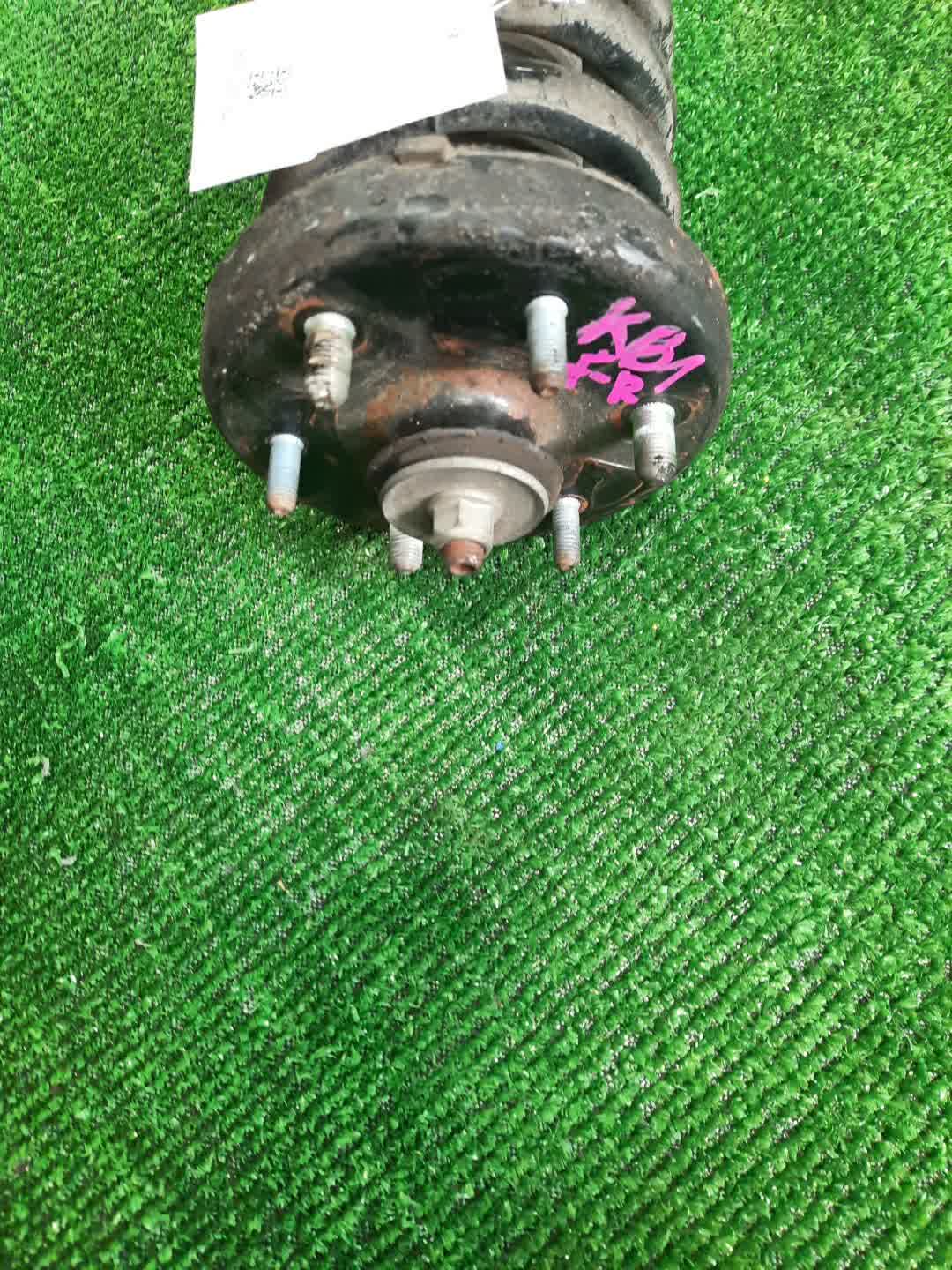 Стойка правая передняя HONDA LEGEND KB2, KB1 J37A, J35A 2 ракурс
