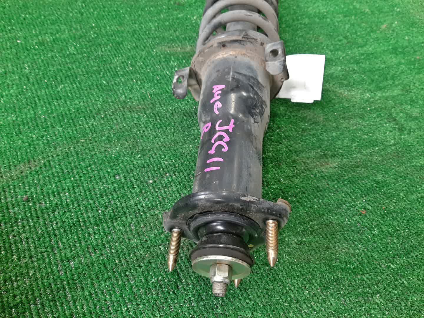 Стойка правая задняя TOYOTA BREVIS, CROWN, PROGRES, ALTEZZA, VEROSSA, MARK II JCG10, JCG11, JCG15, GS171, JZS175, JZS171, JZS173, JZS179, JKS175, GXE10, SXE10, JCE10, GXE15, JCE15, GX110, JZX110, GX115, JZX115 1JZ-FSE, 2JZ-FSE, 1G-FE, 1JZ-GE, 2JZ-GE, Стойка правая задняя TOYOTA BREVIS, CROWN, PROGRES, ALTEZZA, VEROSSA, MARK II JCG10, JCG11, JCG15, GS171, JZS175, JZS171, JZS173, JZS179, JKS175, GXE10, SXE10, JCE10, GXE15, JCE15, GX110, JZX110, GX115, JZX115 1JZ-FSE, 2JZ-FSE, 1G-FE, 1JZ-GE, 2JZ-GE,
