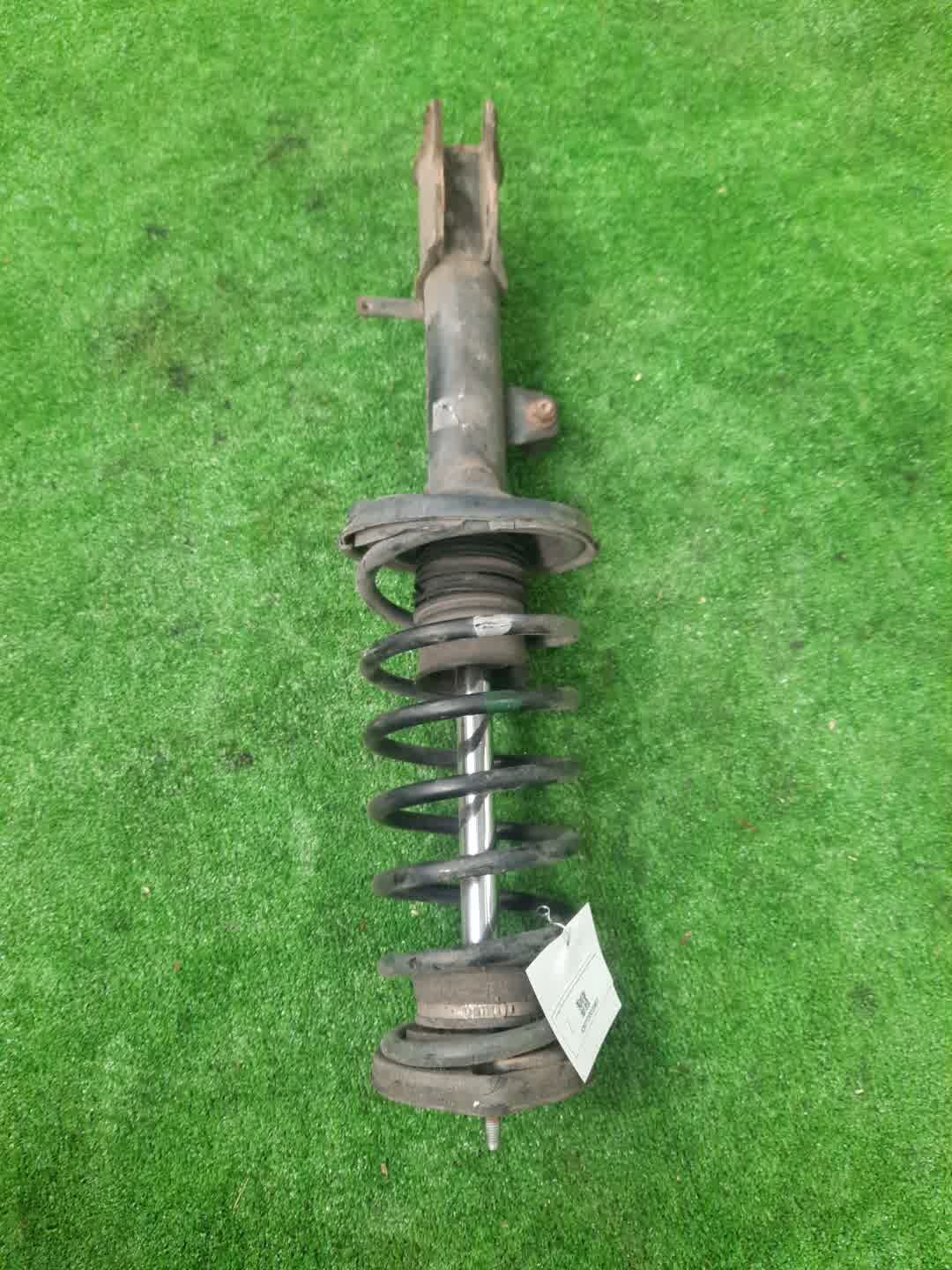Стойка правая задняя TOYOTA CALDINA, CARINA, CORONA, CORONA PREMIO ST215W, ST215G, CT216, ST215, CT216G, ST195G, ST195, CT195, CT215 3S-GTE, 3S-FE, 3S-GE, 3C-TE, 2C, 2C-T 1 ракурс