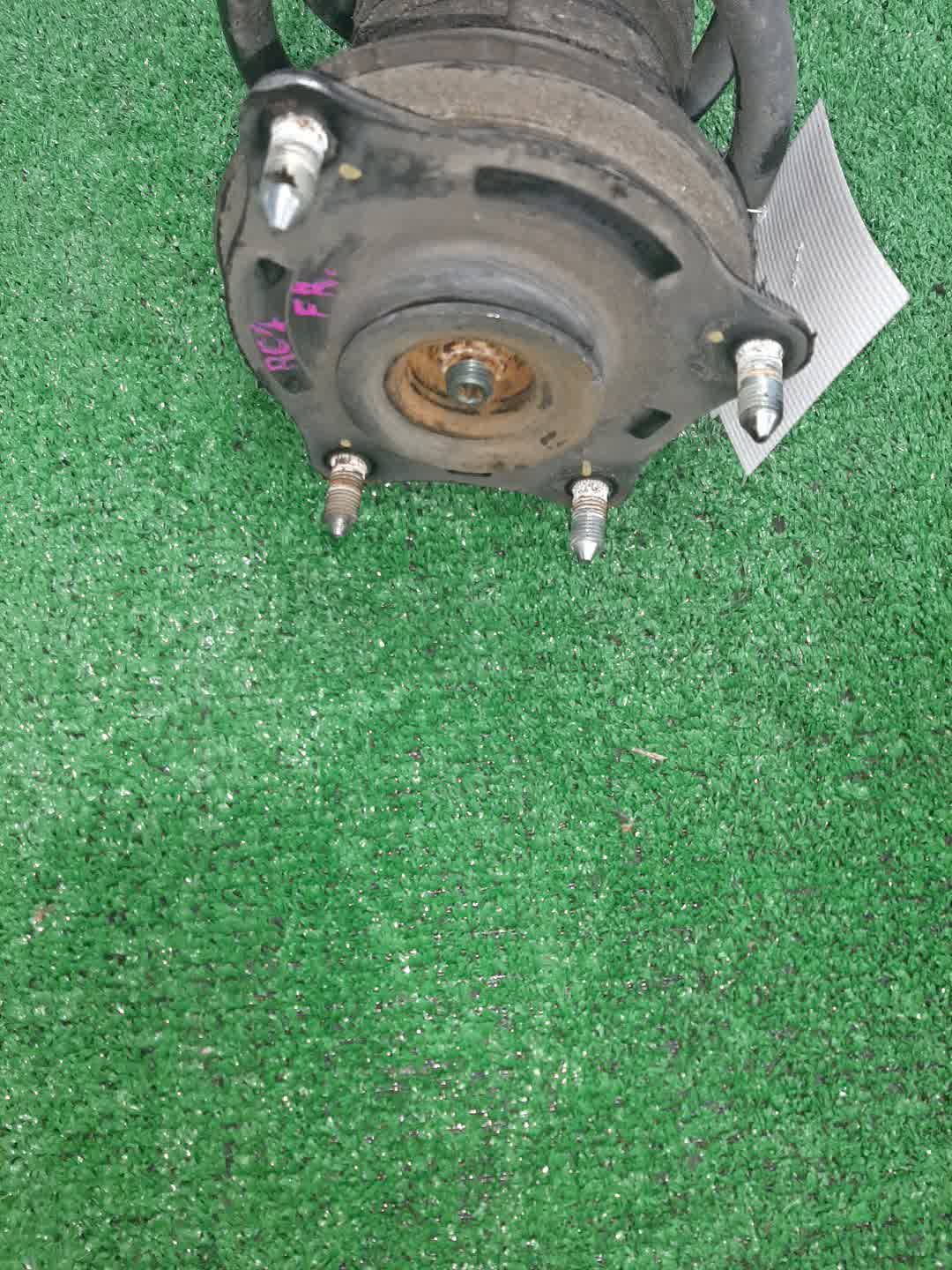 Стойка правая передняя HONDA ODYSSEY RC1 K24W 2 ракурс