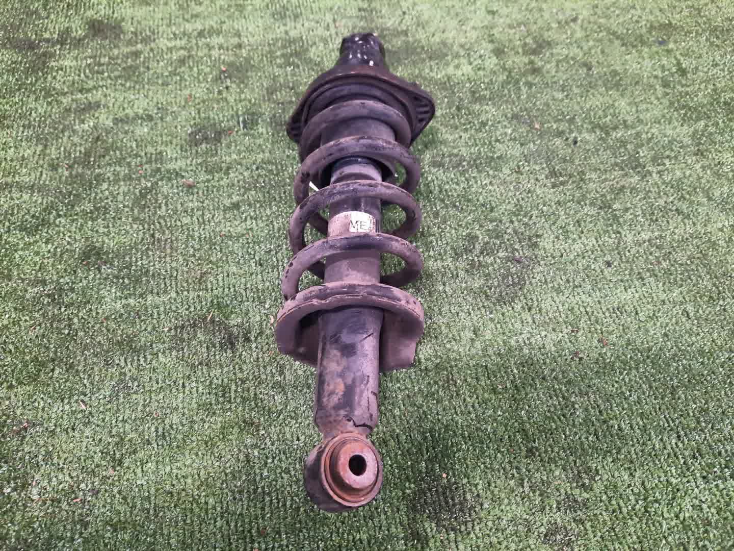 Стойка правая задняя HONDA CIVIC, CIVIC FERIO EU3, ES1, EU1, ES2, ES3, EU4, ES9, EU2, ET2 D17A, D15B, LDA 1 ракурс