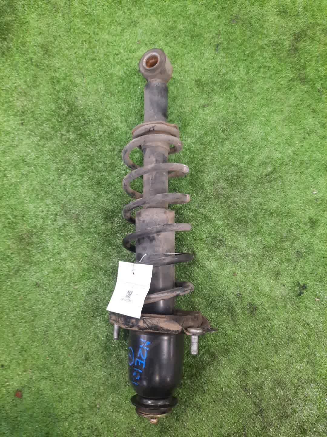 Стойка левая задняя TOYOTA COROLLA, OPA, PREMIO, COROLLA SPACIO, VISTA, ALLION, COROLLA FIELDER, ALLEX, COROLLA RUNX, SIENTA, WILL VS, VISTA ARDEO, COROLLA  AXIO NZE121, NZE120, NZE141, ZZE122, CE121, ZZE123, ACT10, ZCT10, ZZT240, NZT240, AZT240, NZE