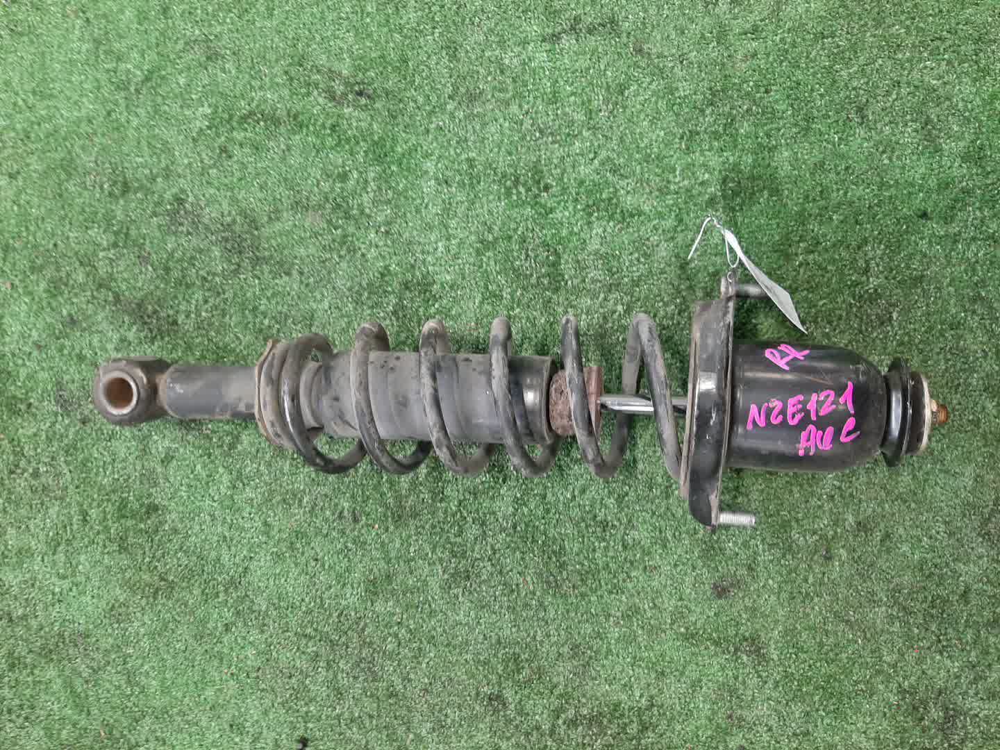 Стойка правая задняя TOYOTA COROLLA, OPA, PREMIO, COROLLA SPACIO, VISTA, ALLION, COROLLA FIELDER, ALLEX, COROLLA RUNX, SIENTA, WILL VS, VISTA ARDEO, COROLLA  AXIO NZE121, NZE120, NZE141, ZZE122, CE121, ZZE123, ACT10, ZCT10, ZZT240, NZT240, AZT240, NZ
