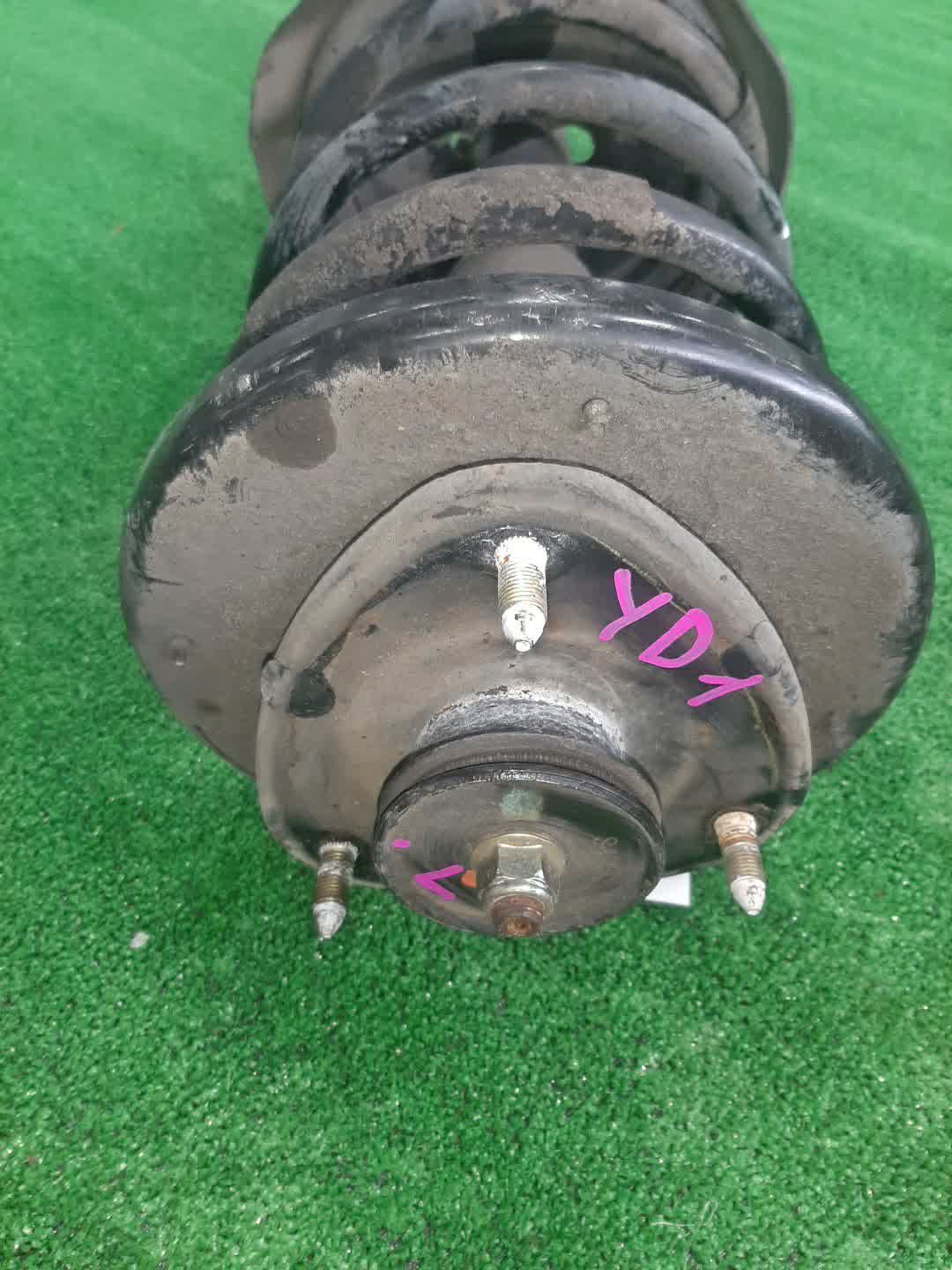 Стойка левая передняя HONDA MDX YD1 J35A 2 ракурс