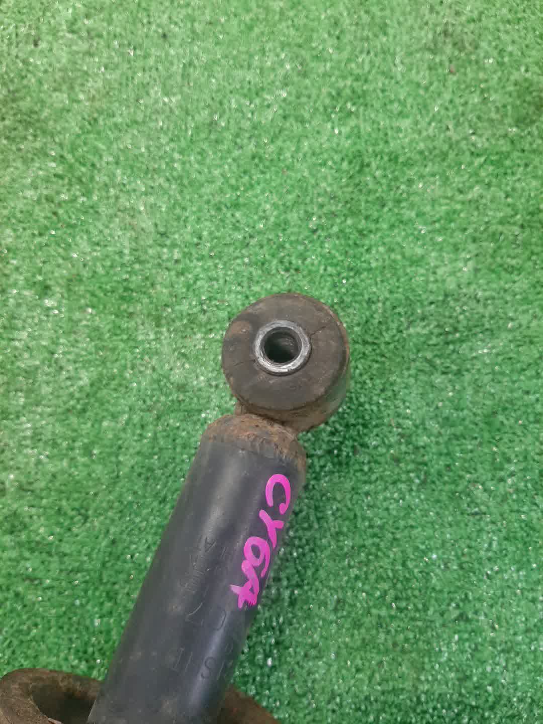 Стойка правая задняя MITSUBISHI GALANT FORTIS CX6A, CX4A, CX3A, CY4A, CY3A, CY6A 4J10, 4B11, 4B10 3 ракурс