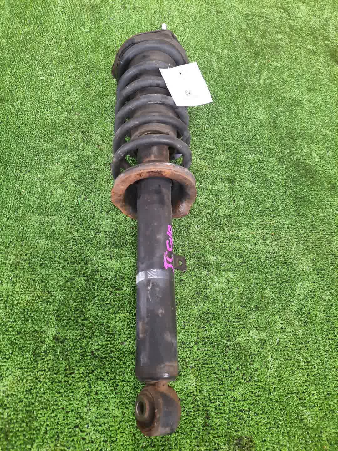 Стойка правая передняя TOYOTA BREVIS, CROWN, MARK II BLIT, PROGRES, VEROSSA, MARK II, CROWN ESTATE JCG10, JCG11, GS171, JZS175, JZS171, JKS175, JZX110W, GX110W, GX110, JZX110 1JZ-FSE, 2JZ-FSE, 1G-FE, 1JZ-GE 1 ракурс