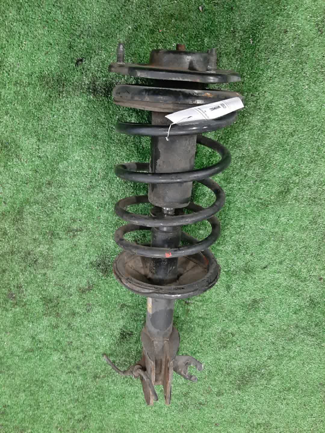 Стойка правая передняя MITSUBISHI LANCER, MIRAGE CM8A, CM5A, CK1A, CK2A, CK8A, CM2A, CK6A, CK4A, CL2A, CJ1A, CJ2A, CJ4A 4D68T, 4G93T, 4G13, 4G15, 6A11, 4G92 1 ракурс Стойка правая передняя MITSUBISHI LANCER, MIRAGE CM8A, CM5A, CK1A, CK2A, CK8A, CM2A, CK6A, CK4A, CL2A, CJ1A, CJ2A, CJ4A 4D68T, 4G93T, 4G13, 4G15, 6A11, 4G92 1 ракурс