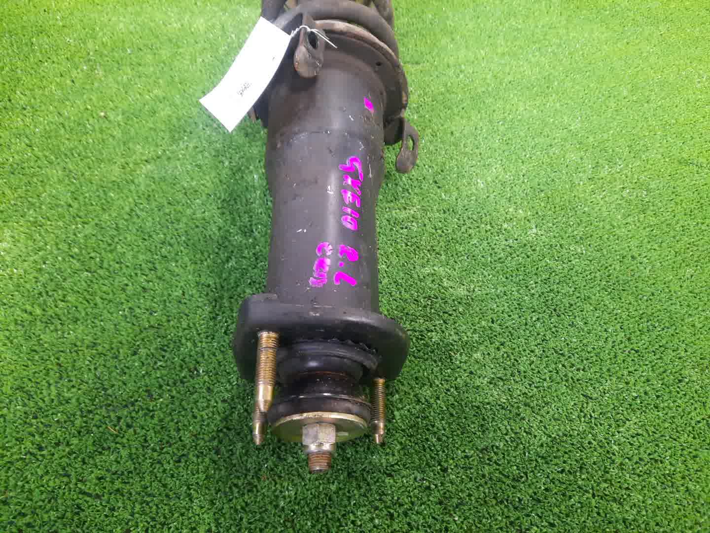 Стойка левая задняя TOYOTA BREVIS, CROWN, PROGRES, ALTEZZA, VEROSSA, MARK II JCG10, JCG11, JCG15, GS171, JZS175, JZS171, JZS173, JZS179, JKS175, GXE10, SXE10, JCE10, GXE15, JCE15, GX110, JZX110, GX115, JZX115 1JZ-FSE, 2JZ-FSE, 1G-FE, 1JZ-GE, 2JZ-GE, 