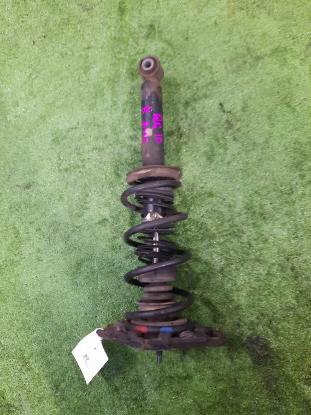 Стойка правая задняя NISSAN SUNNY, BLUEBIRD SYLPHY B15, G10 QG13DE, QG15DE, QG18DD, QG18DE 1 ракурс