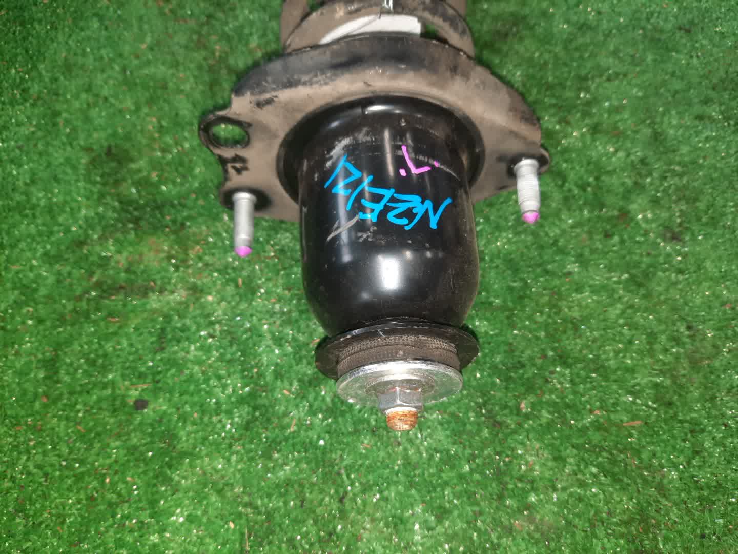 Стойка левая задняя TOYOTA COROLLA, OPA, PREMIO, COROLLA SPACIO, VISTA, ALLION, COROLLA FIELDER, ALLEX, COROLLA RUNX, SIENTA, WILL VS, VISTA ARDEO, COROLLA  AXIO NZE121, NZE120, NZE141, ZZE122, CE121, ZZE123, ACT10, ZCT10, ZZT240, NZT240, AZT240, NZE