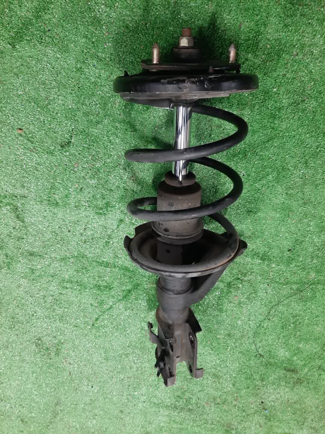 Стойка левая передняя HONDA STREAM RN2, RN1, RN3, RN4, RN5 D17A, K20A, K20B 1 ракурс