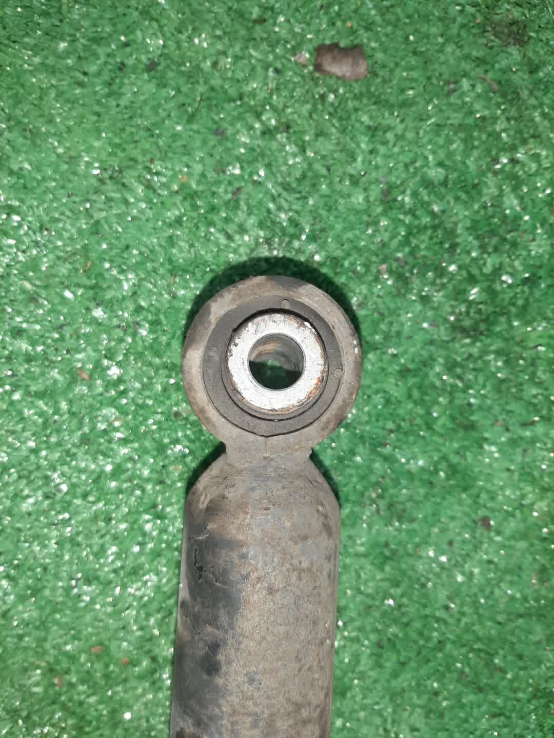Стойка правая задняя NISSAN SUNNY, BLUEBIRD SYLPHY B15, G10 QG13DE, QG15DE, QG18DD, QG18DE 3 ракурс