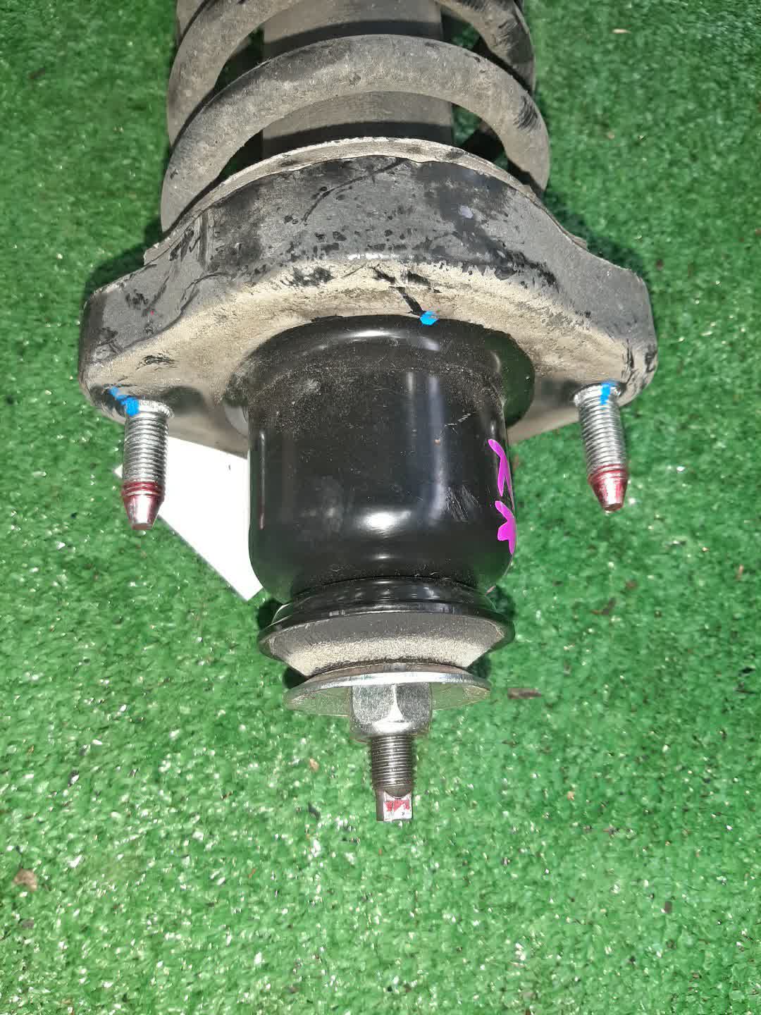 Стойка правая задняя MITSUBISHI GALANT FORTIS CX6A, CX4A, CX3A, CY4A, CY3A, CY6A 4J10, 4B11, 4B10 2 ракурс