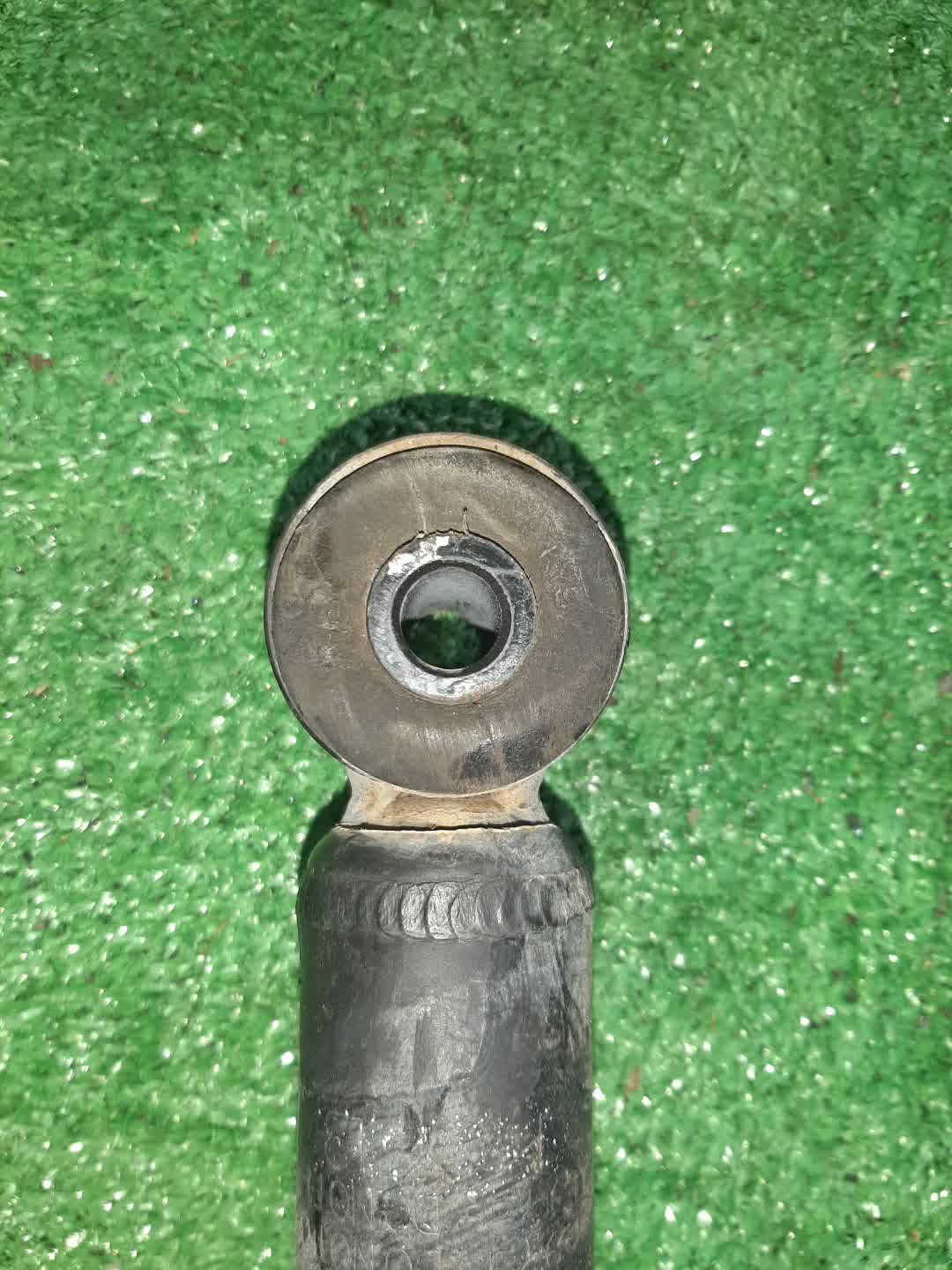 Стойка правая задняя MITSUBISHI GALANT FORTIS CX6A, CX4A, CX3A, CY4A, CY3A, CY6A 4J10, 4B11, 4B10 3 ракурс