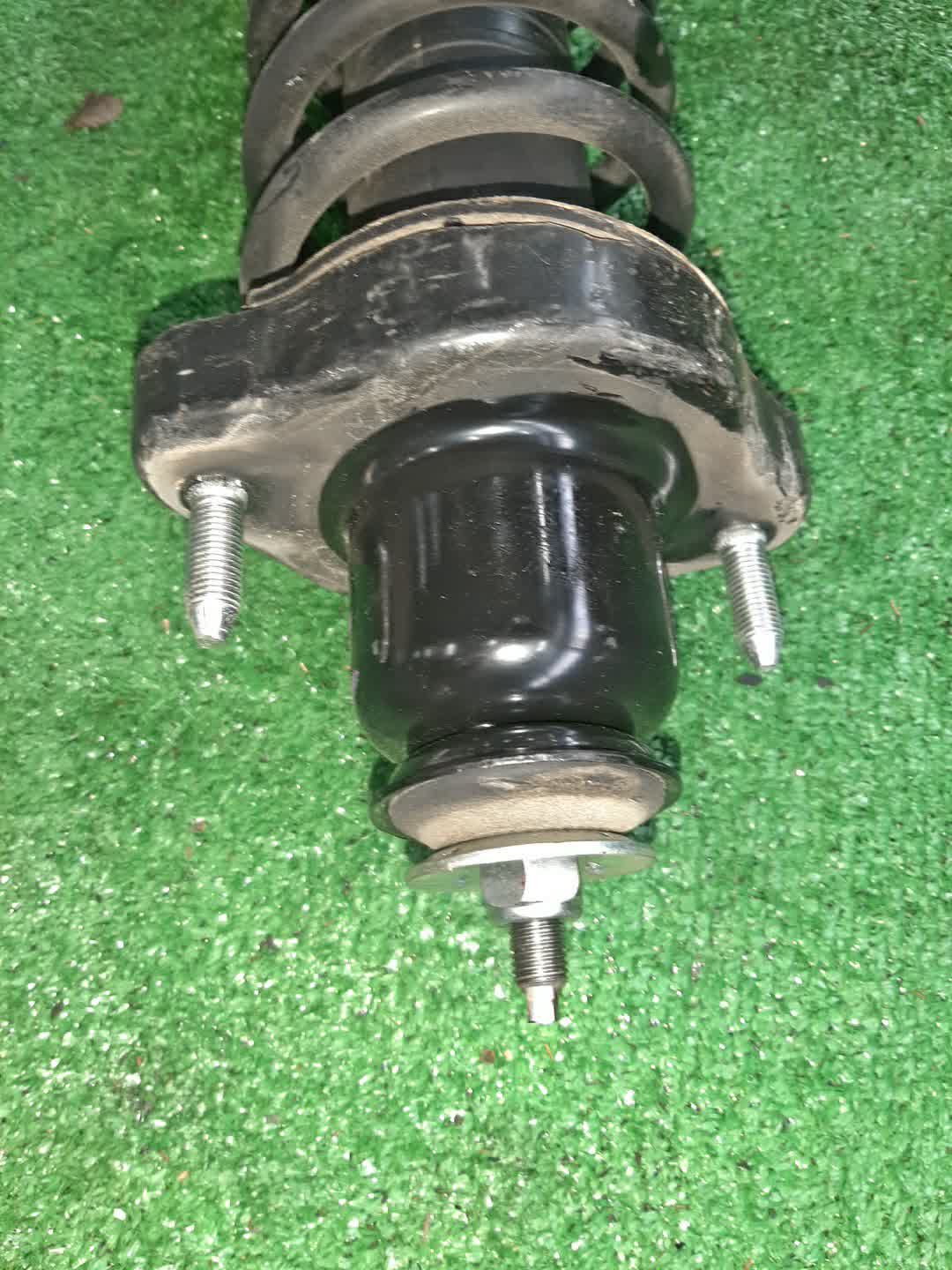 Стойка правая задняя MITSUBISHI GALANT FORTIS CX6A, CX4A, CX3A, CY4A, CY3A, CY6A 4J10, 4B11, 4B10 2 ракурс