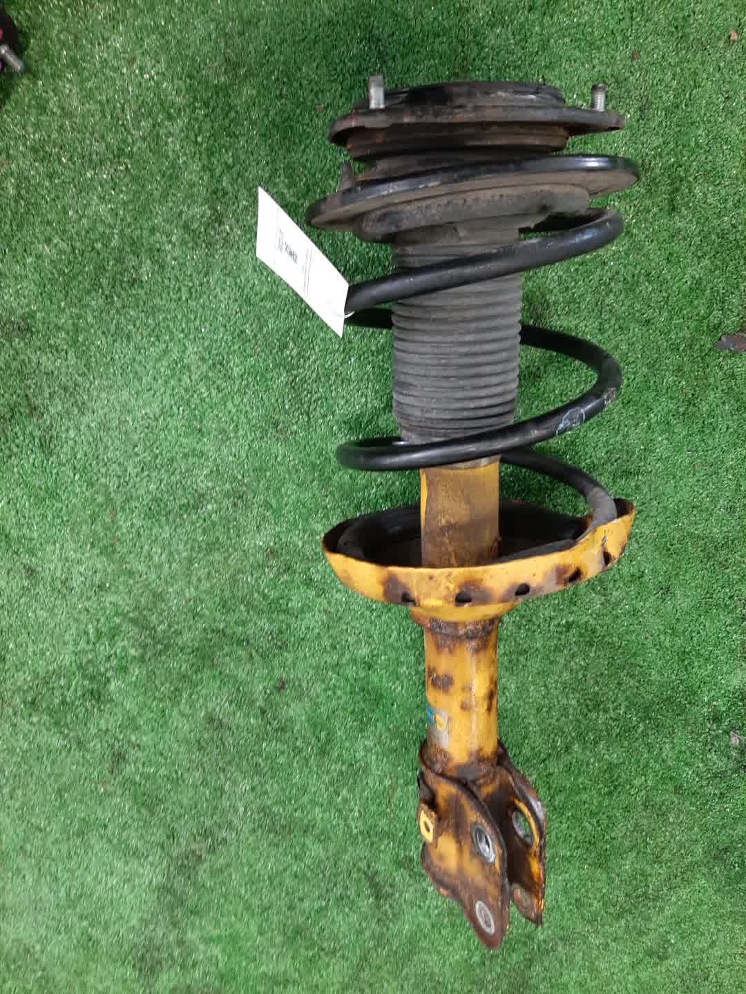 Стойка левая передняя SUBARU LEGACY BL5, BP9, BP5, BPE, BLE, BL9 EJ20DE, EJ20T, EJ20E, EJ25E, EZ30DE, EJ25DE, EJ25T 1 ракурс