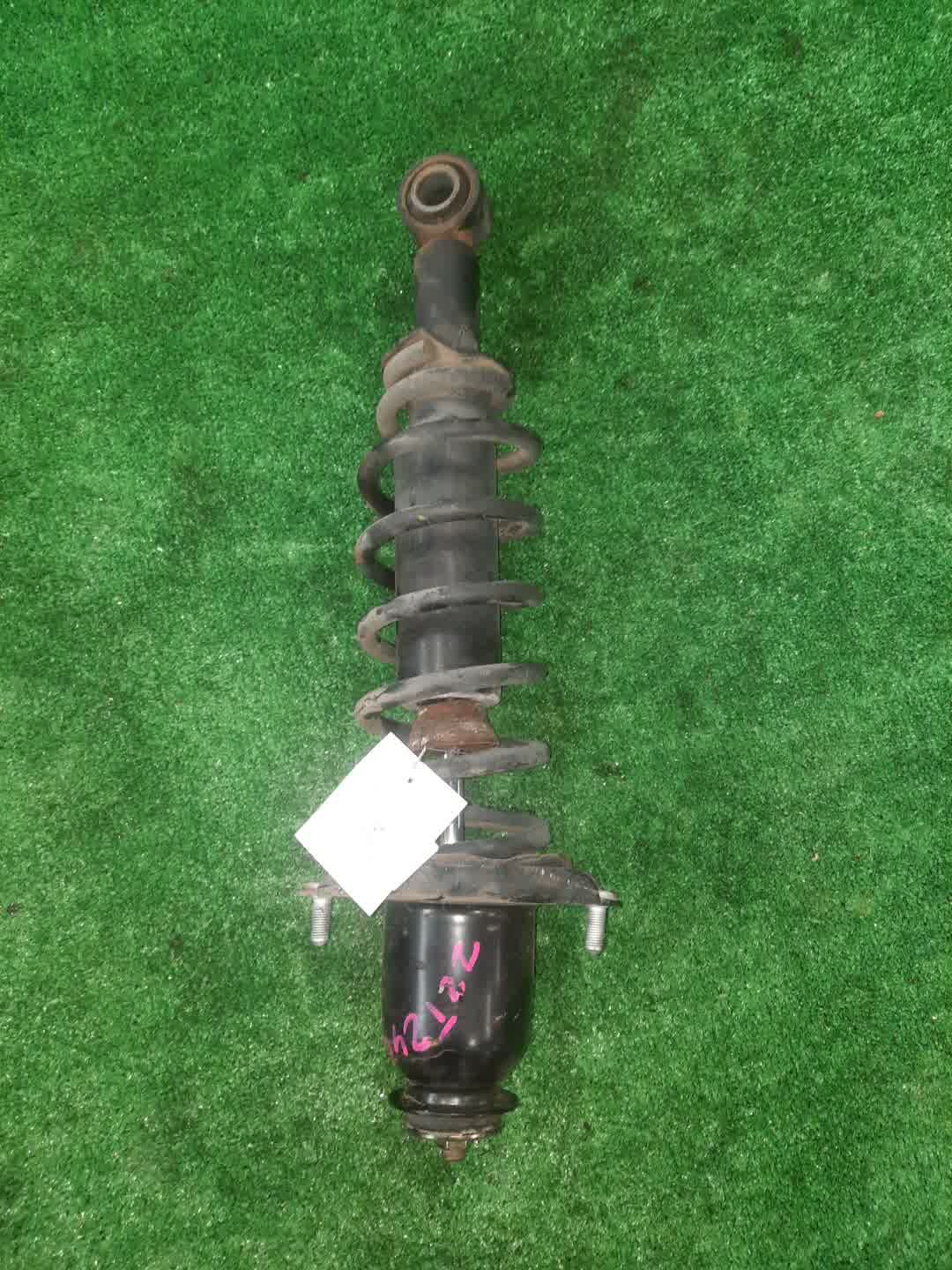 Стойка правая задняя TOYOTA COROLLA, OPA, PREMIO, PRIUS, COROLLA SPACIO, VISTA, ALLION, COROLLA FIELDER, ALLEX, COROLLA RUNX, SIENTA, WILL VS, VISTA ARDEO, COROLLA  AXIO NZE121, NZE120, NZE141, ZZE122, CE121, ZZE123, ACT10, ZCT10, ZZT240, NZT240, AZT