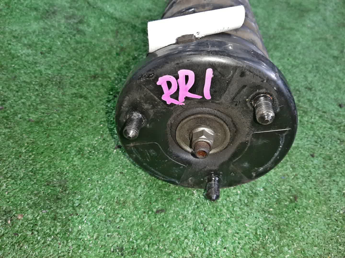 Стойка правая передняя HONDA ELYSION RR4, RR1, RR2, RR3 J30A, K24A 2 ракурс