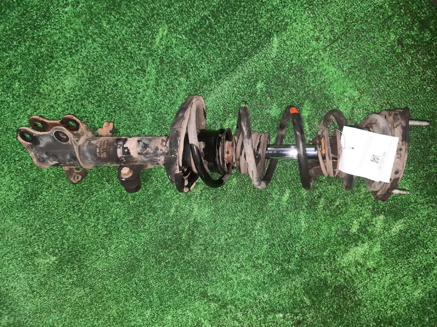 Стойка левая задняя TOYOTA CALDINA, CARINA, CORONA, CORONA PREMIO ST215W, ST215G, CT216, ST215, CT216G, ST195G, ST195, CT195, CT215 3S-GTE, 3S-FE, 3S-GE, 3C-TE, 2C, 2C-T 1 ракурс