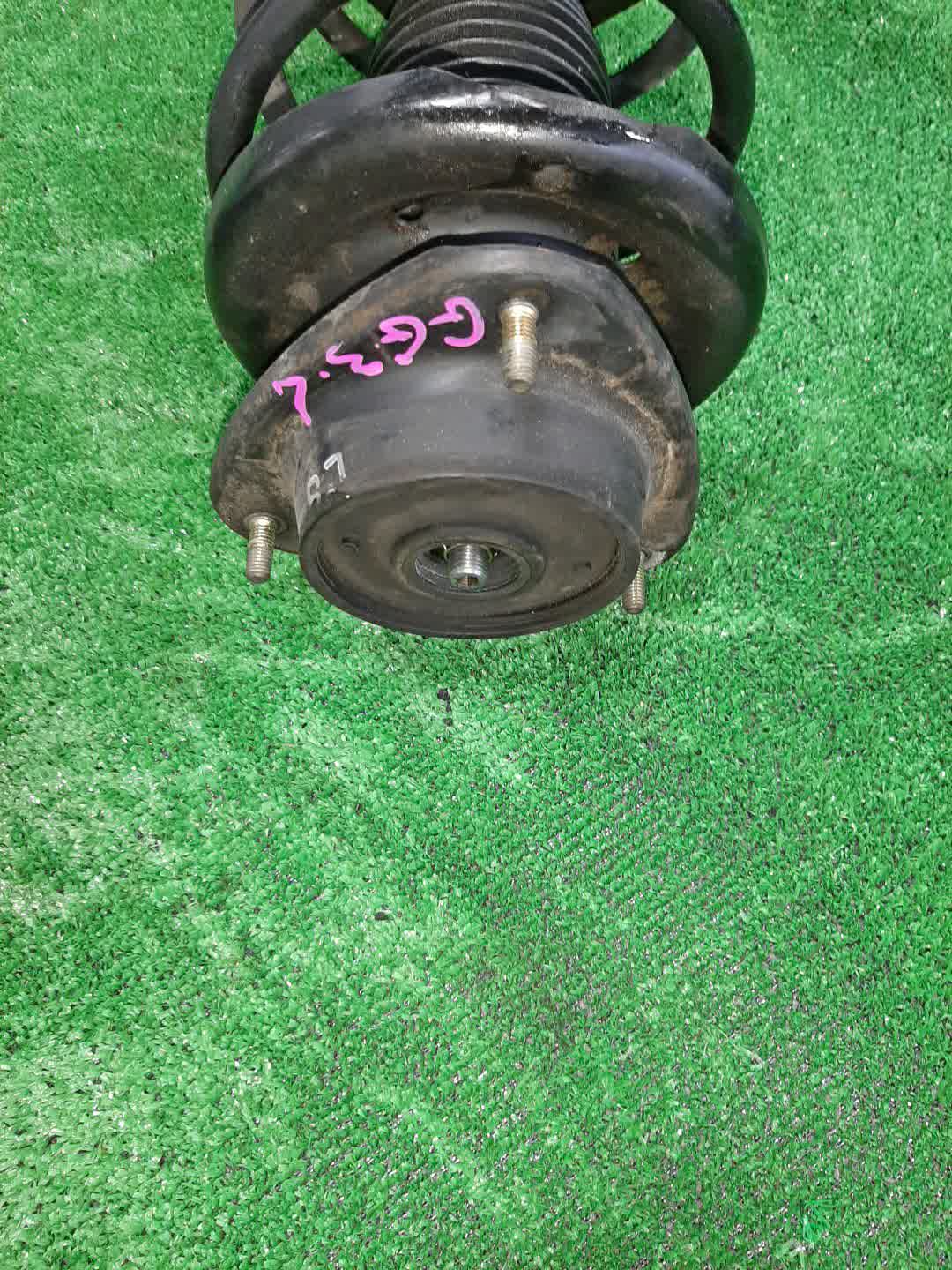 Стойка левая передняя SUBARU IMPREZA GG2, GG9, GGD, GG3, GGC, GD3, GD2, GD9 EJ15E, EJ20DE, EL15 2 ракурс