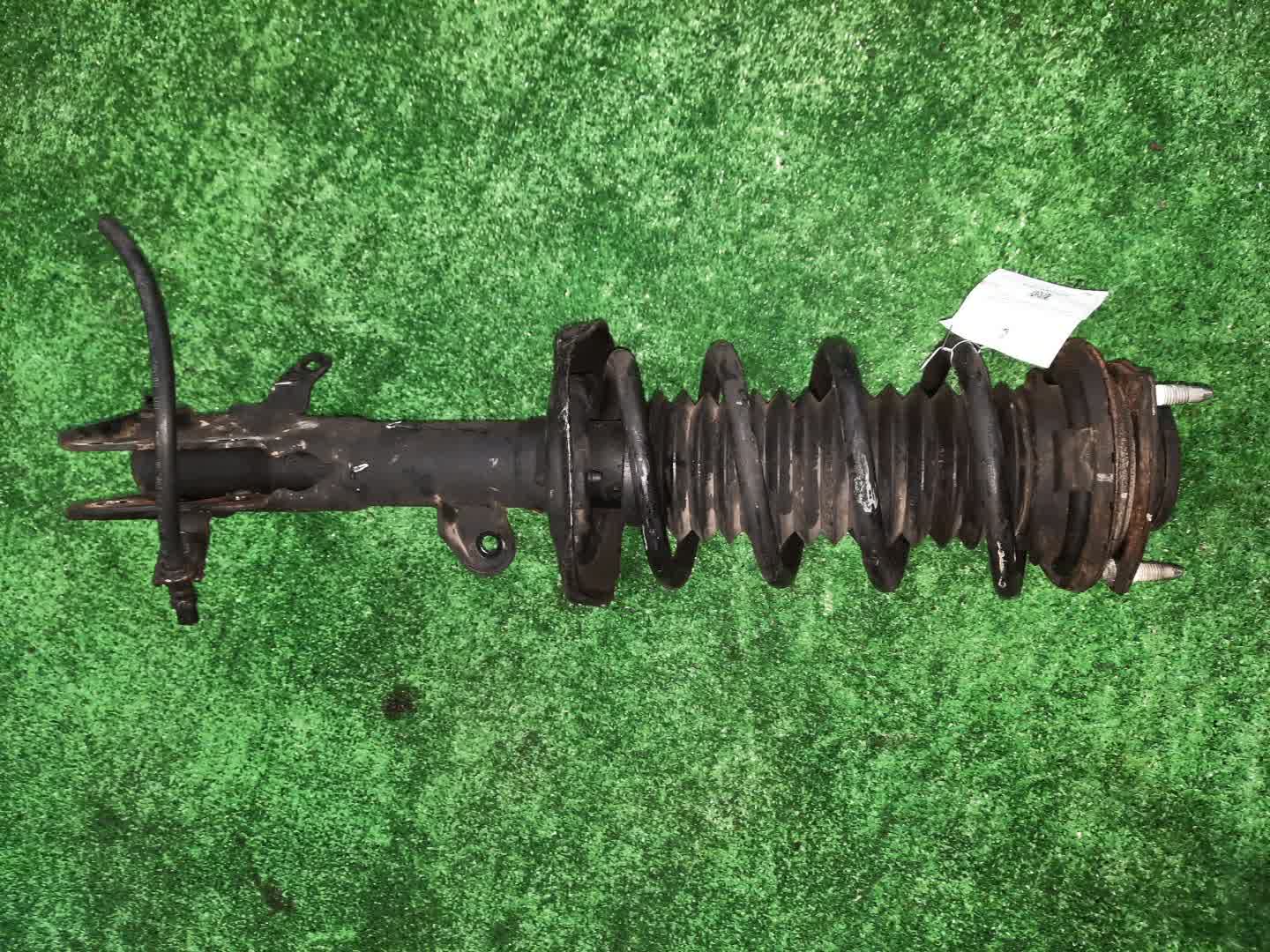 Стойка левая передняя HONDA JADE FR4 LEB 1 ракурс