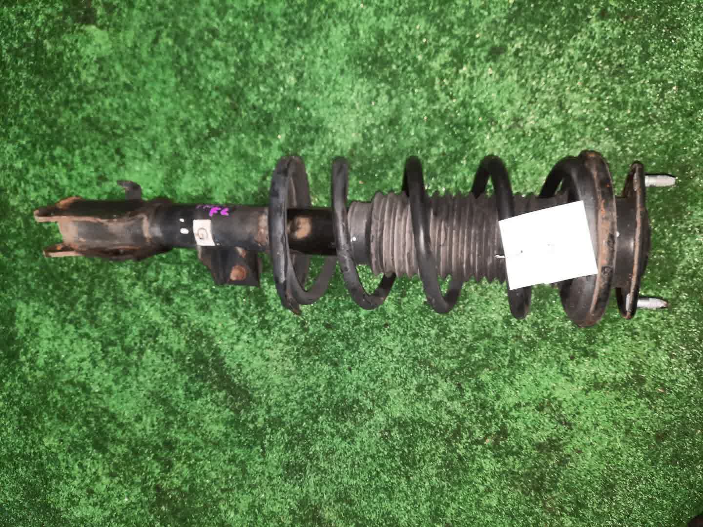Стойка левая передняя SUZUKI ESCUDO, GRAND VITARA TA74W, TDB4W, TD94W, TD54W, TDA4W M16A, J24B, H27A, J20A 1 ракурс Стойка левая передняя SUZUKI ESCUDO, GRAND VITARA TA74W, TDB4W, TD94W, TD54W, TDA4W M16A, J24B, H27A, J20A 1 ракурс