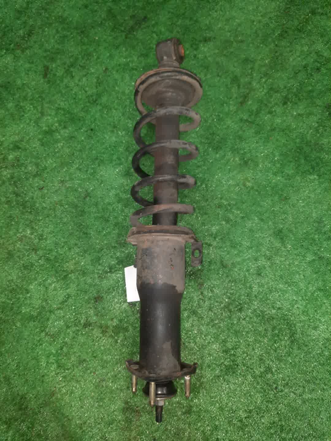 Стойка правая задняя TOYOTA ARISTO JZS160, JZS161 2JZ-GE, 2JZ-GTE 1 ракурс Стойка правая задняя TOYOTA ARISTO JZS160, JZS161 2JZ-GE, 2JZ-GTE 1 ракурс