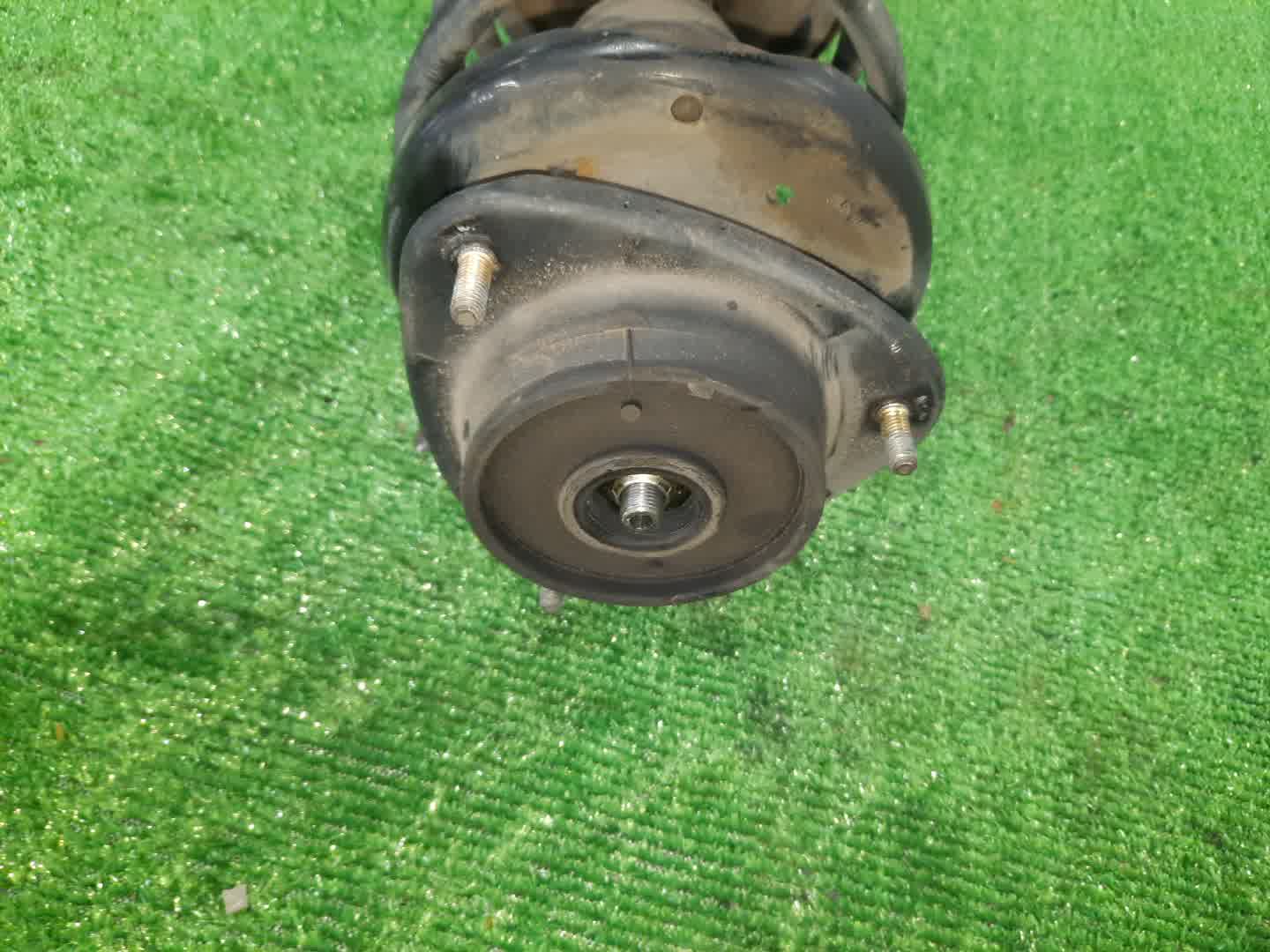 Стойка левая передняя SUBARU IMPREZA GG2, GG9, GGD, GG3, GGC, GD3, GD2, GD9 EJ15E, EJ20DE, EL15 2 ракурс