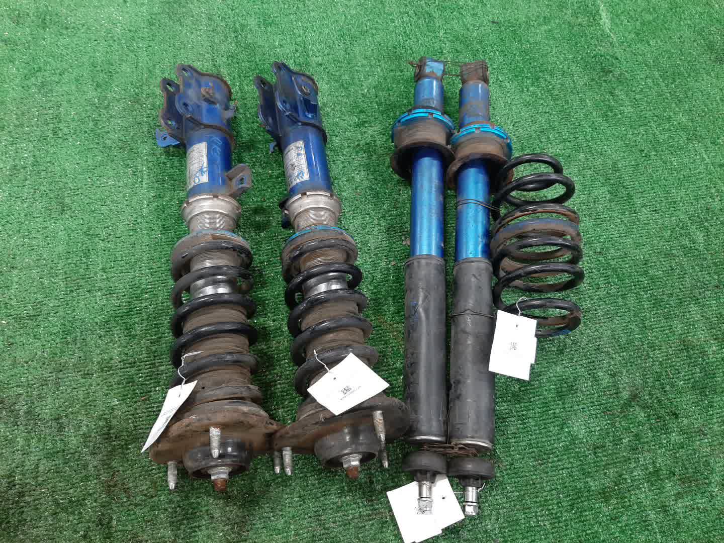 СтойкалеваяпередняядляHONDASTEPWGNRK1,RK2,RK4,RK5,RK3,RK6,RK7R20AвЧите