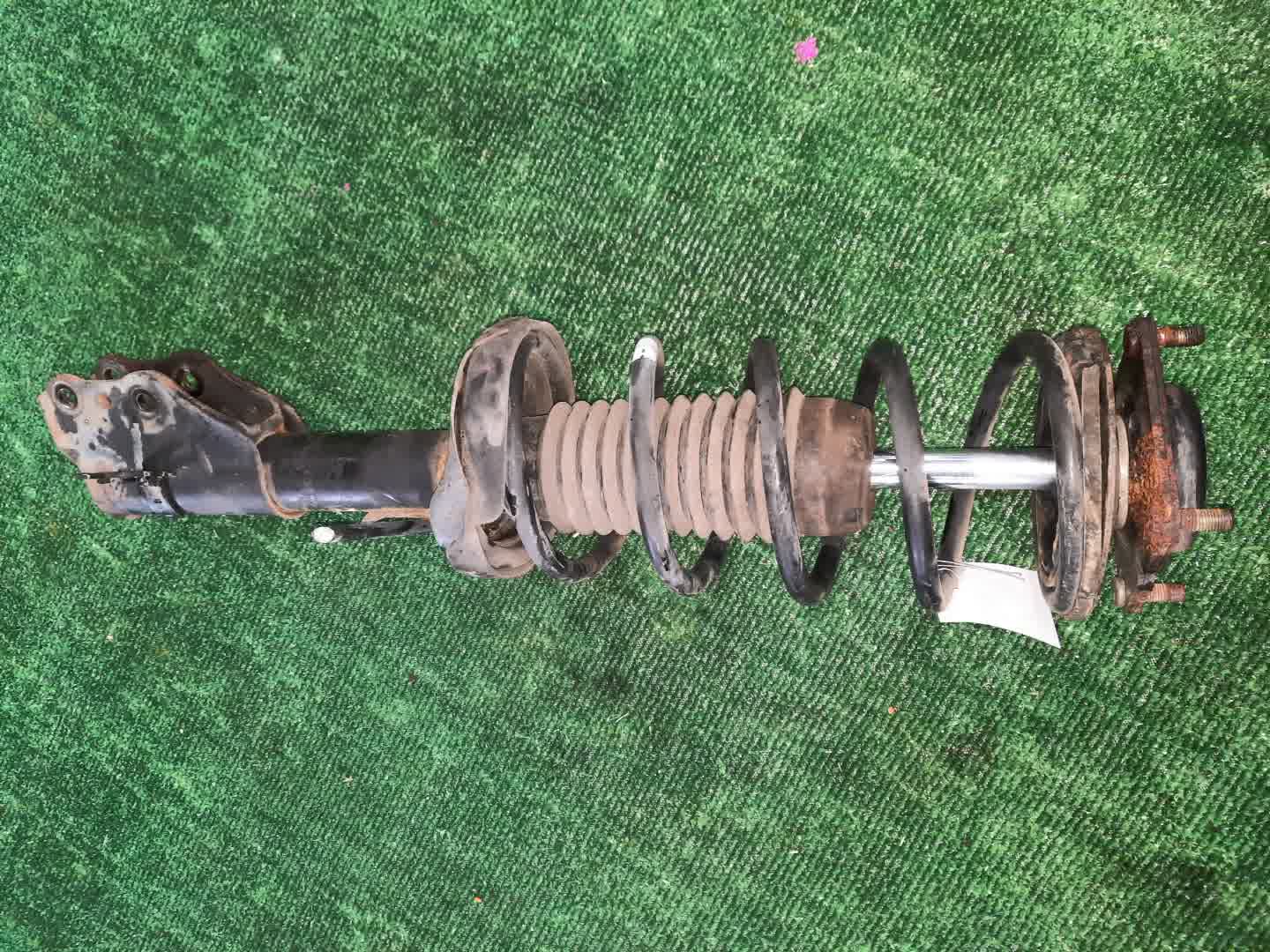 Стойка правая передняя MAZDA MPV LW3W, LW5W, LWEW, LWFW L3-VE, GY, FS-DE, AJ 1 ракурс