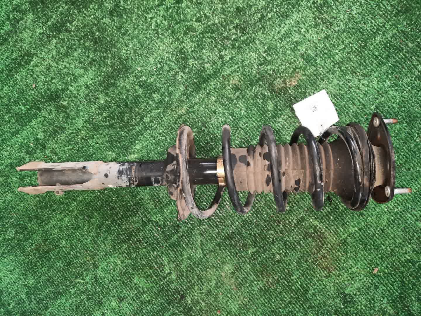 Стойка левая передняя TOYOTA FUNCARGO, IST, PLATZ, RAUM, VITZ, WILL VI, PROBOX, BB, PORTE, SUCCEED, WILL CYPHA NCP20, NCP21, NCP60, NCP61, NCP12, SCP11, NCZ20, SCP10, NCP10, SCP13, NCP13, NCP19, NCP51V, NCP58G, NCP50V, NLP51, NCP52V, NCP30, NCP31, NC Стойка левая передняя TOYOTA FUNCARGO, IST, PLATZ, RAUM, VITZ, WILL VI, PROBOX, BB, PORTE, SUCCEED, WILL CYPHA NCP20, NCP21, NCP60, NCP61, NCP12, SCP11, NCZ20, SCP10, NCP10, SCP13, NCP13, NCP19, NCP51V, NCP58G, NCP50V, NLP51, NCP52V, NCP30, NCP31, NC