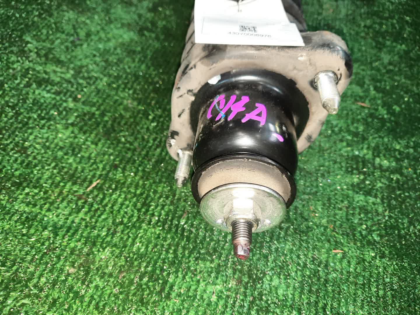 Стойка правая задняя MITSUBISHI GALANT, GALANT FORTIS CX6A, CX4A, CX3A, CY4A, CY3A, CY6A 4J10, 4B11, 4B10 2 ракурс