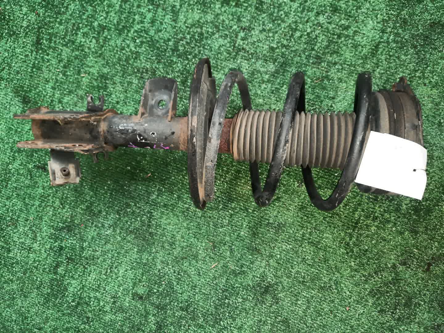 Стойка правая передняя NISSAN TEANA TNJ32, PJ32, J32 QR25DE, VQ35DE, VQ25DE 1 ракурс