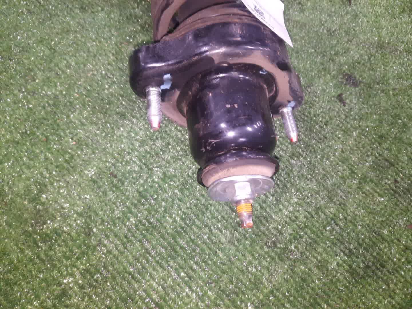 Стойка правая задняя MITSUBISHI GALANT FORTIS CX6A, CX4A, CX3A, CY4A, CY3A, CY6A 4J10, 4B11, 4B10 2 ракурс Стойка правая задняя MITSUBISHI GALANT FORTIS CX6A, CX4A, CX3A, CY4A, CY3A, CY6A 4J10, 4B11, 4B10 2 ракурс