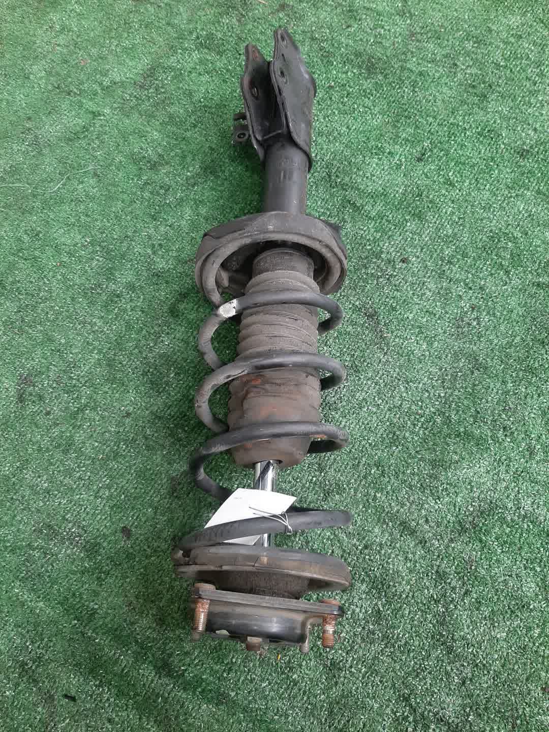 Стойка правая передняя MAZDA MPV LW3W, LW5W, LWEW, LWFW L3-VE, GY, FS-DE, AJ 1 ракурс