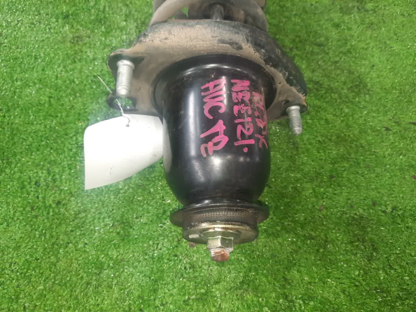 Стойка правая задняя TOYOTA COROLLA, OPA, PREMIO, COROLLA SPACIO, VISTA, ALLION, COROLLA FIELDER, ALLEX, COROLLA RUNX, SIENTA, WILL VS, VISTA ARDEO, COROLLA  AXIO NZE121, NZE120, NZE141, ZZE122, CE121, ZZE123, ACT10, ZCT10, ZZT240, NZT240, AZT240, NZ
