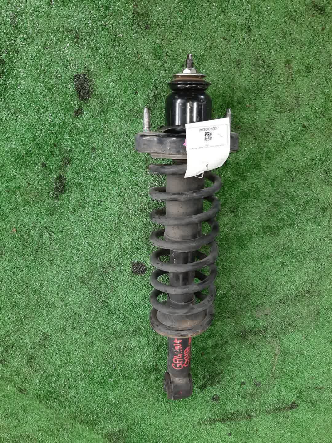 Стойка правая задняя MITSUBISHI GALANT FORTIS CX6A, CX4A, CX3A, CY4A, CY3A, CY6A 4J10, 4B11, 4B10 1 ракурс Стойка правая задняя MITSUBISHI GALANT FORTIS CX6A, CX4A, CX3A, CY4A, CY3A, CY6A 4J10, 4B11, 4B10 1 ракурс