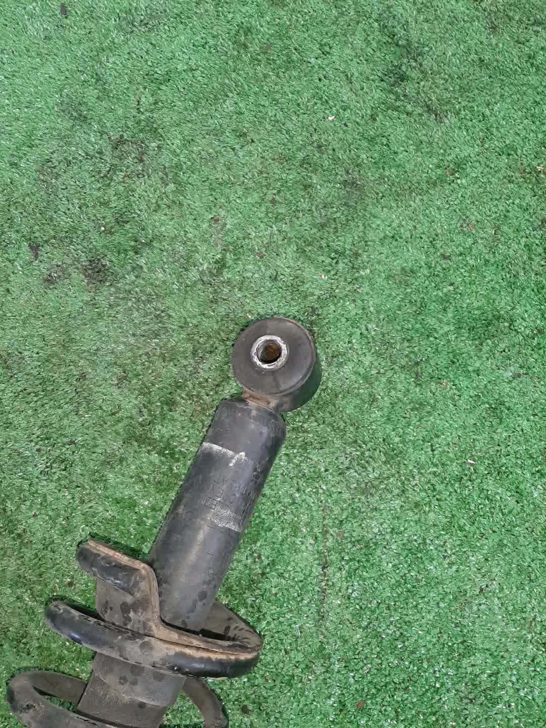 Стойка правая задняя MITSUBISHI GALANT FORTIS CX6A, CX4A, CX3A, CY4A, CY3A, CY6A 4J10, 4B11, 4B10 3 ракурс