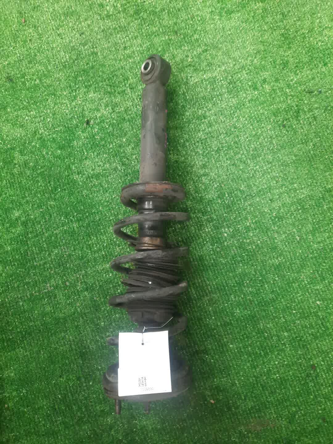 Стойка левая задняя NISSAN PULSAR, SUNNY, PRESEA, LUCINO N15, B14, R11 SR18DE, GA15DE, CD20, GA16DE, SR16VE, GA13DE, SR20DE 1 ракурс