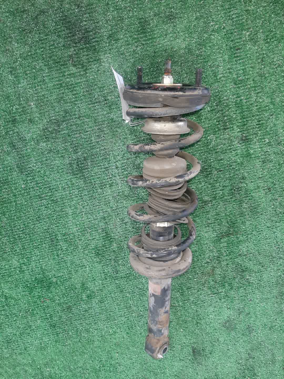 Стойка левая задняя NISSAN PULSAR, SUNNY, PRESEA, LUCINO N15, B14, R11 SR18DE, GA15DE, CD20, GA16DE, SR16VE, GA13DE, SR20DE 1 ракурс