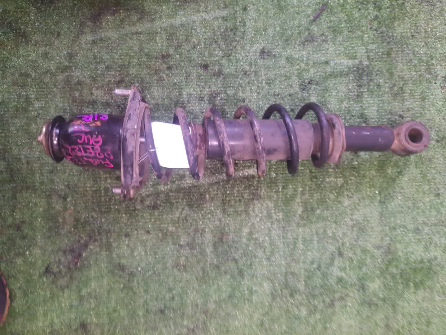 Стойка правая задняя TOYOTA COROLLA, OPA, PREMIO, COROLLA SPACIO, VISTA, ALLION, COROLLA FIELDER, ALLEX, COROLLA RUNX, SIENTA, WILL VS, VISTA ARDEO, COROLLA  AXIO NZE121, NZE120, NZE141, ZZE122, CE121, ZZE123, ACT10, ZCT10, ZZT240, NZT240, AZT240, NZ