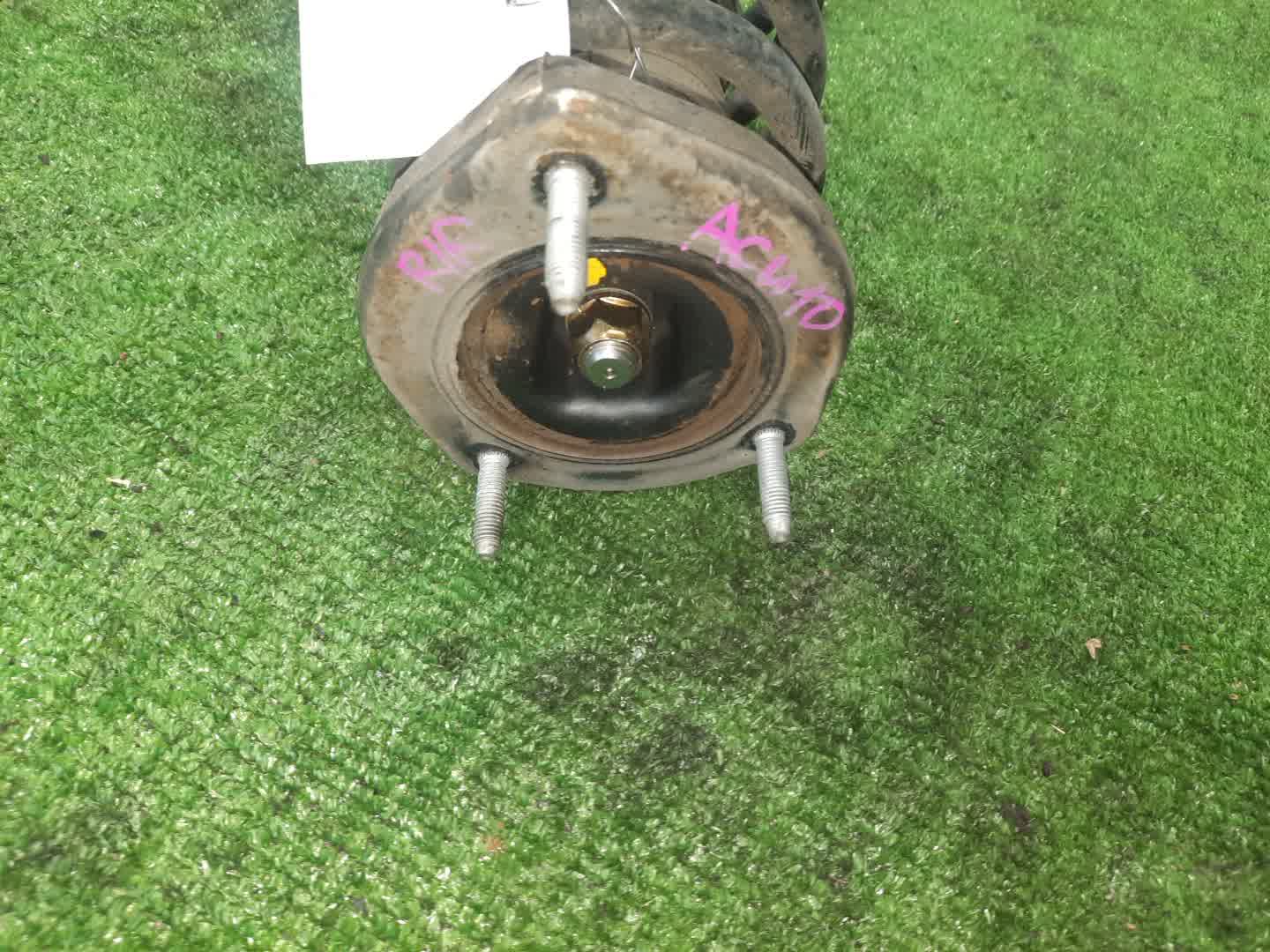 Стойка правая задняя TOYOTA HARRIER MCU10W, SXU10W, ACU10W 1MZ-FE, 5S-FE, 2AZ-FE 2 ракурс