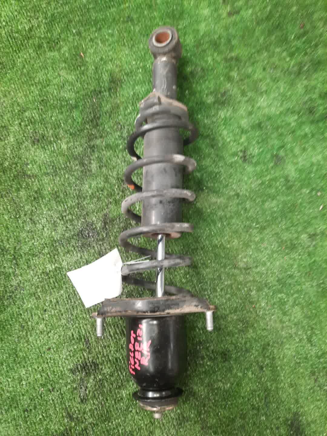 Стойка правая задняя TOYOTA COROLLA, OPA, PREMIO, COROLLA SPACIO, VISTA, ALLION, COROLLA FIELDER, ALLEX, COROLLA RUNX, SIENTA, WILL VS, VISTA ARDEO, COROLLA  AXIO NZE121, NZE120, NZE141, ZZE122, CE121, ZZE123, ACT10, ZCT10, ZZT240, NZT240, AZT240, NZ
