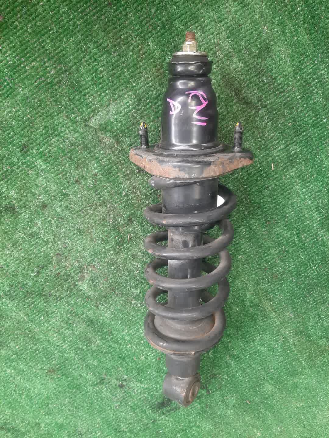 Стойка правая задняя HONDA STREAM RN2, RN1, RN3, RN4, RN5 D17A, K20A, K20B 1 ракурс