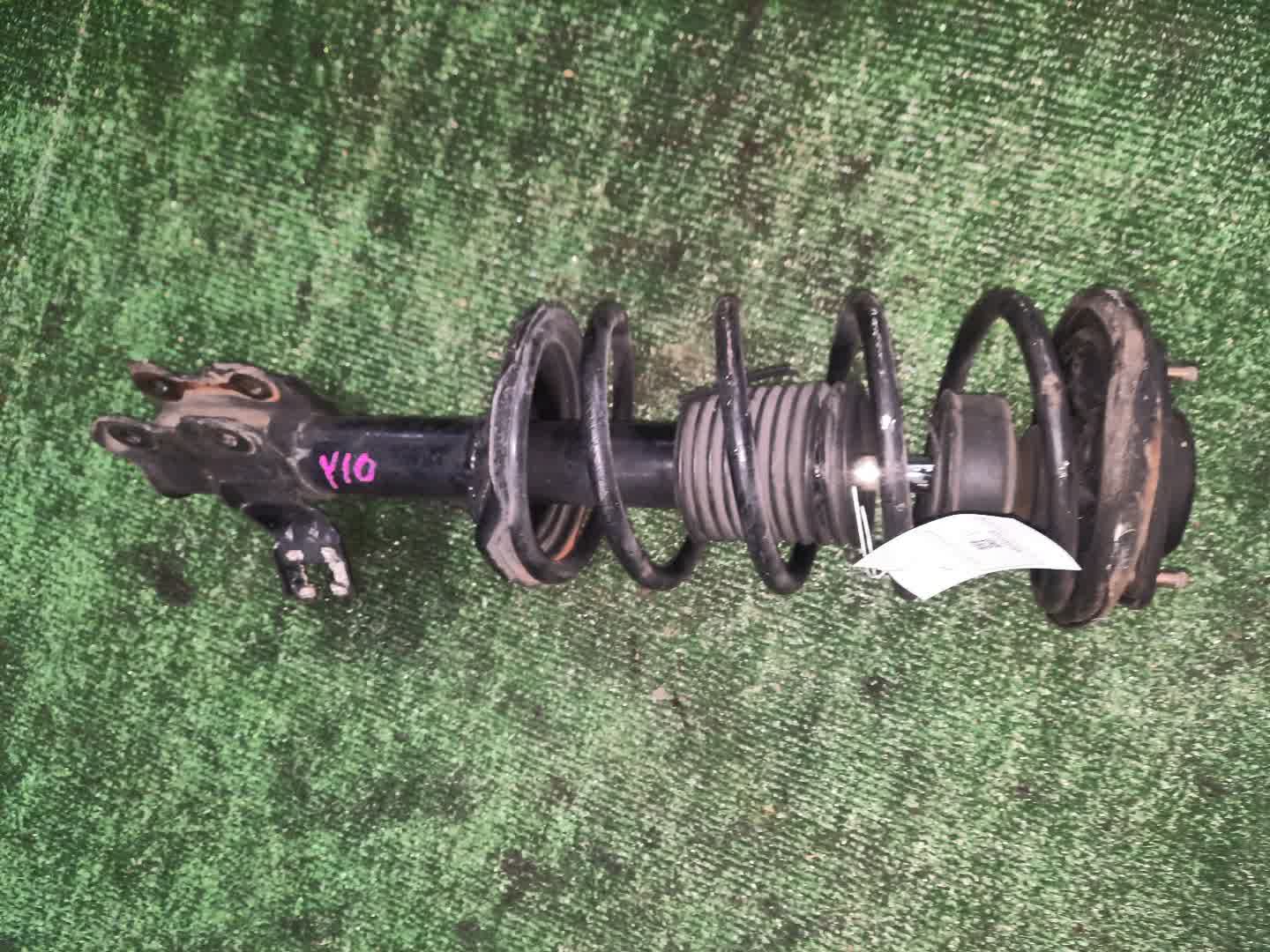 Стойка правая передняя NISSAN AD Y10 GA15DE 1 ракурс
